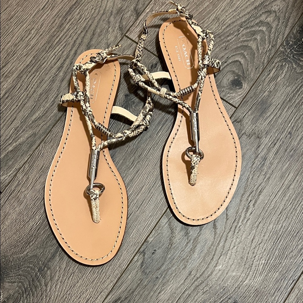 Coach Women's Beige and Black Sandals 6.5